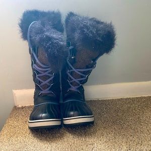 Sorel Winter lace up boots